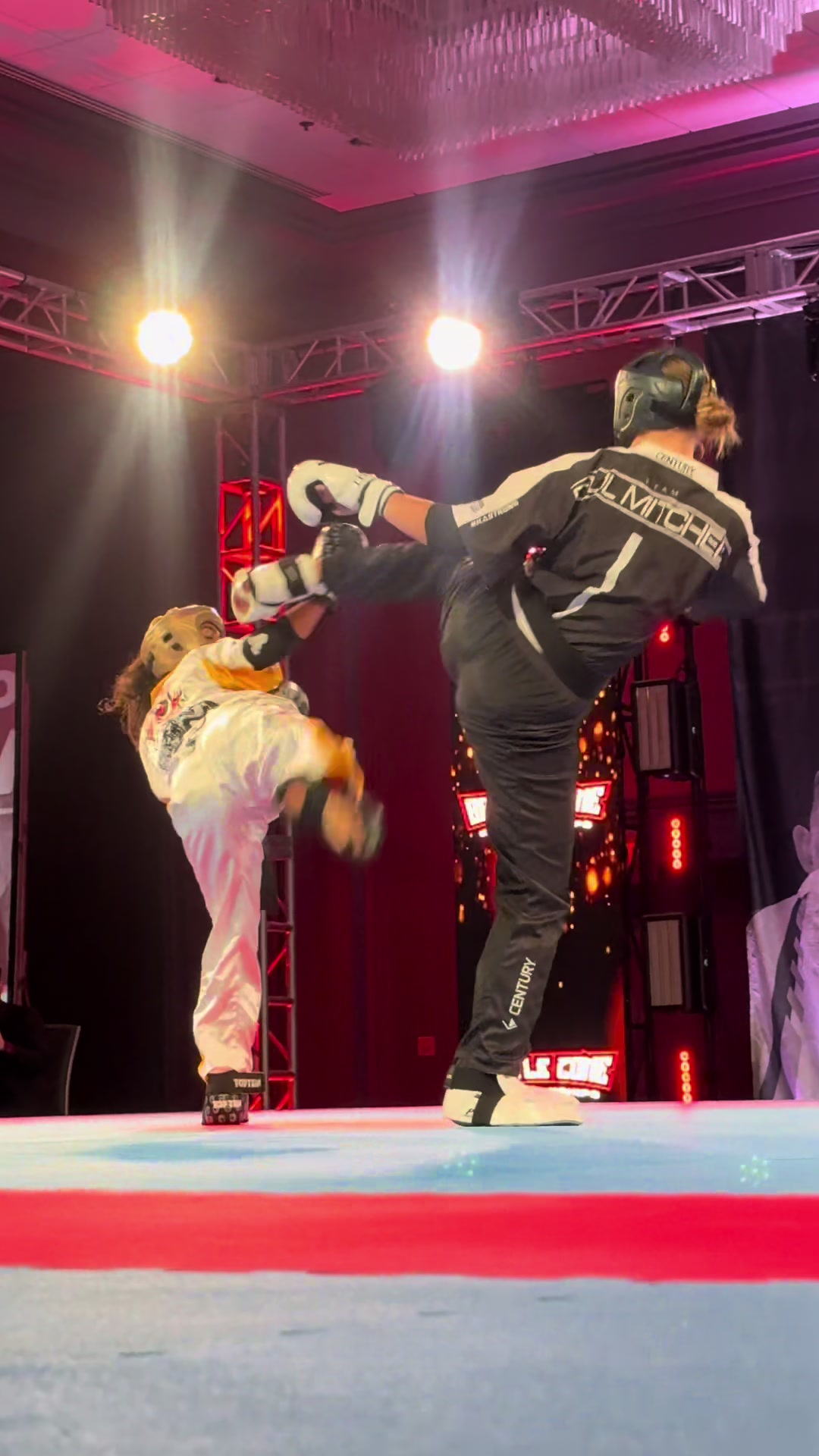 @Point Fighter Live