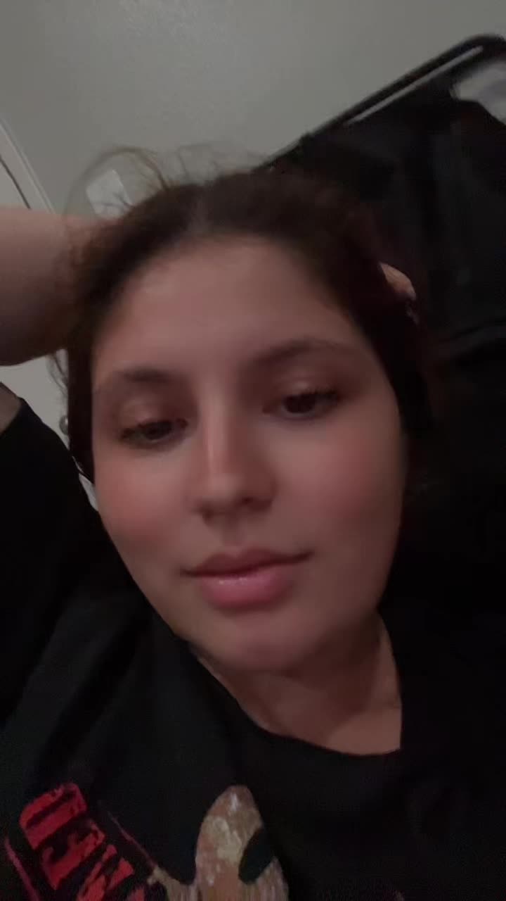 @nina_capel