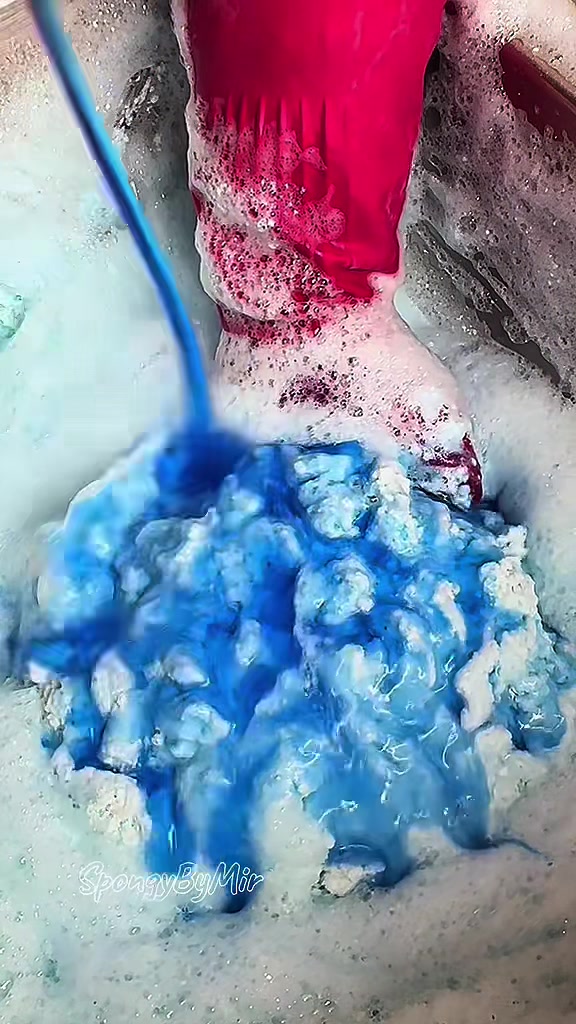 @S P O N G Y by Mir 🧽🌸💕
