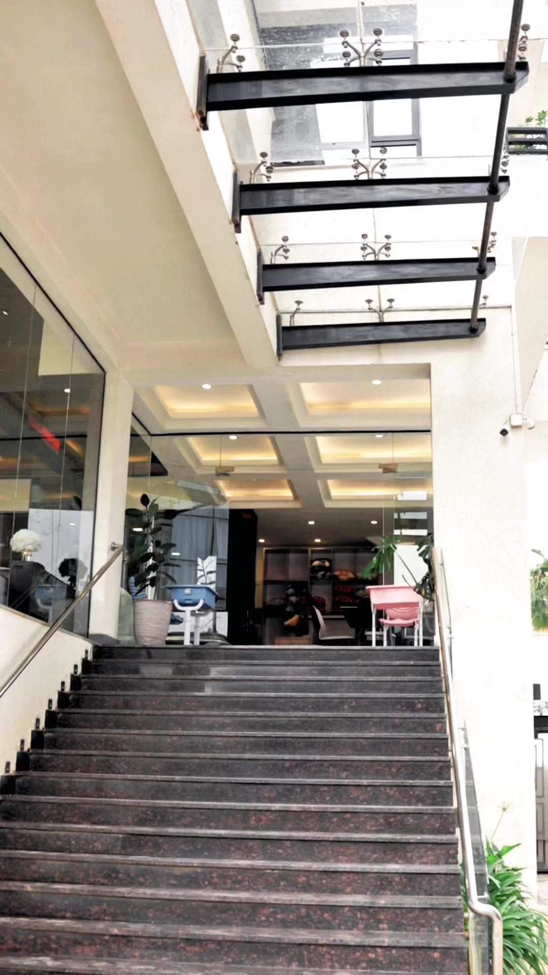 @official Classic Furniture