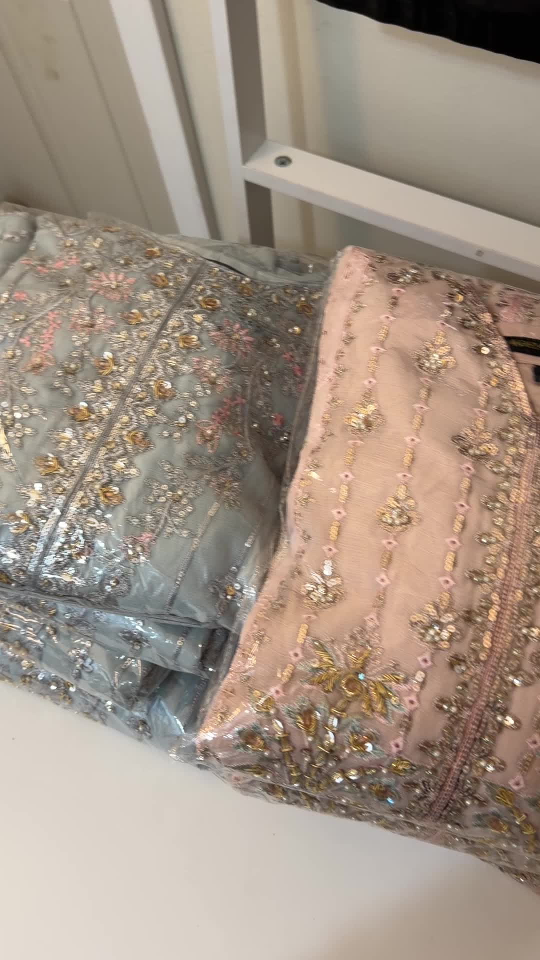@Desi Ghar Collections