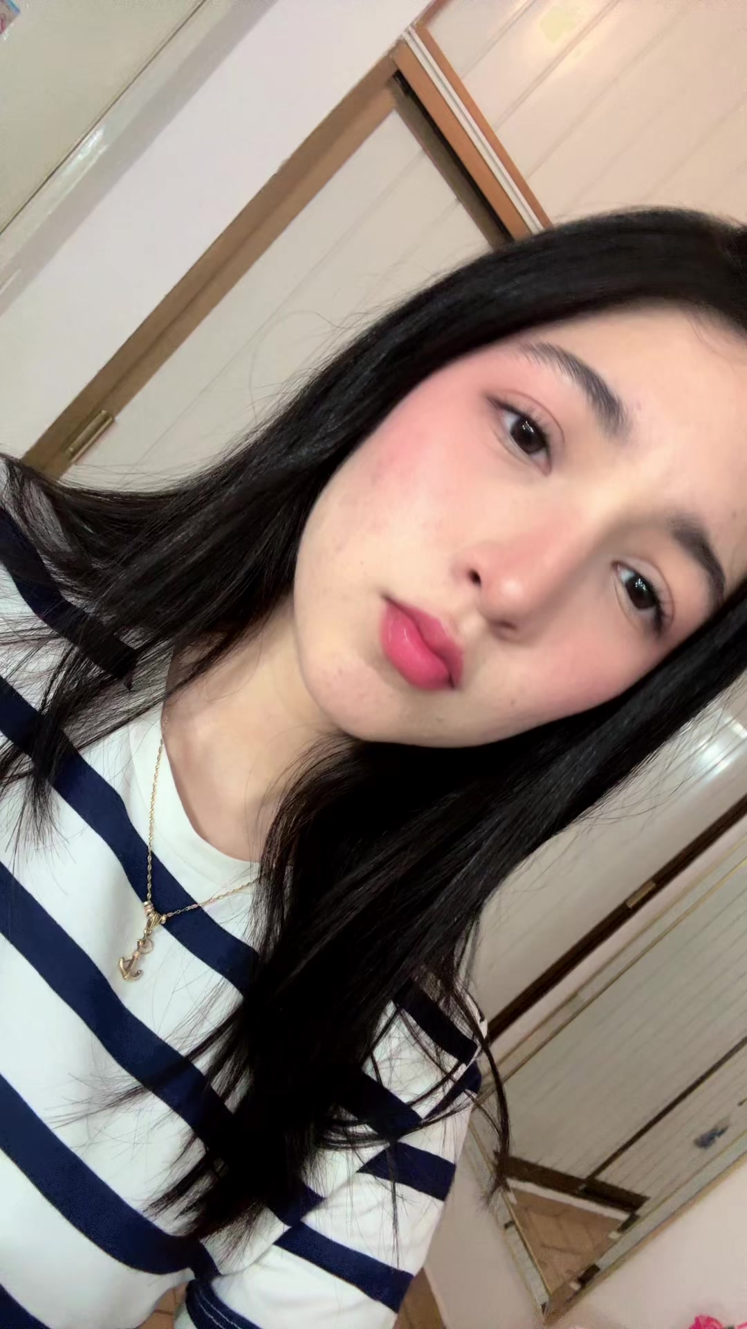 @Vicky4n