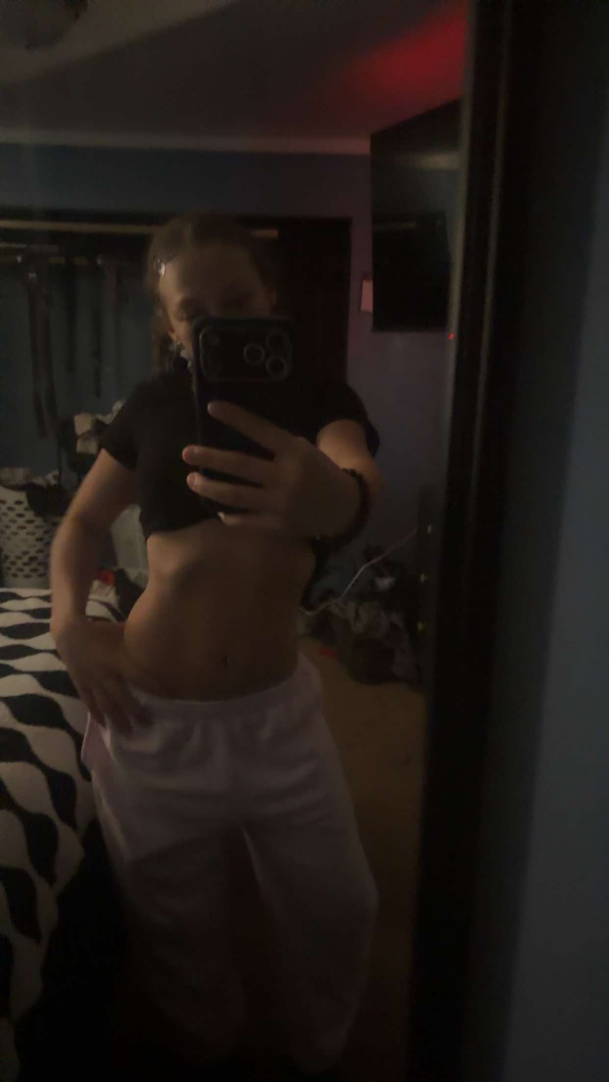 @6✨kissmyass✨7