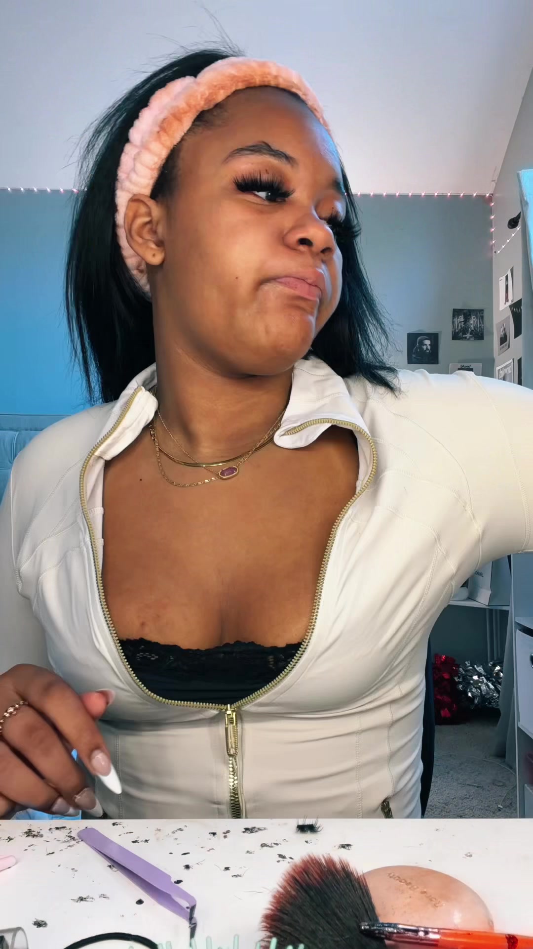 @samsam