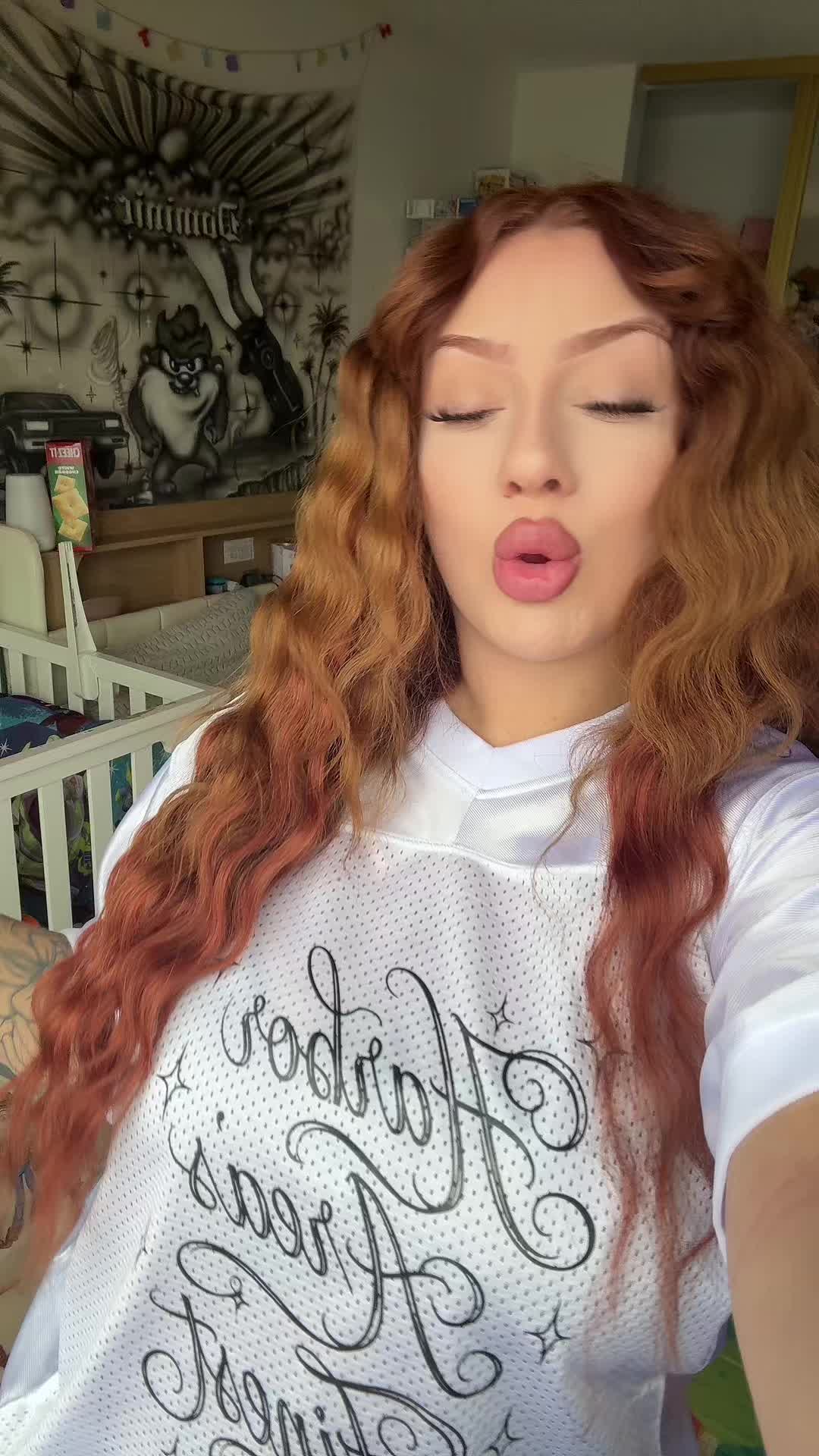 @ninaamaari 💋