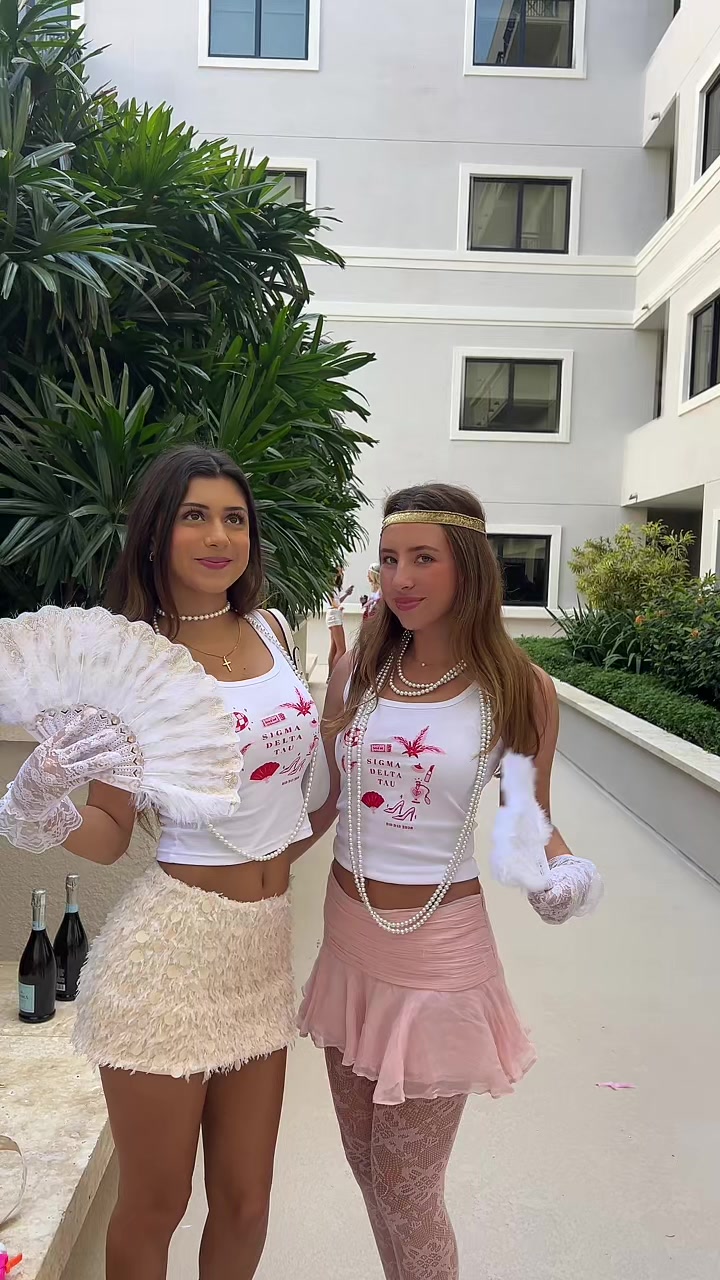 @ava simone ๐ค