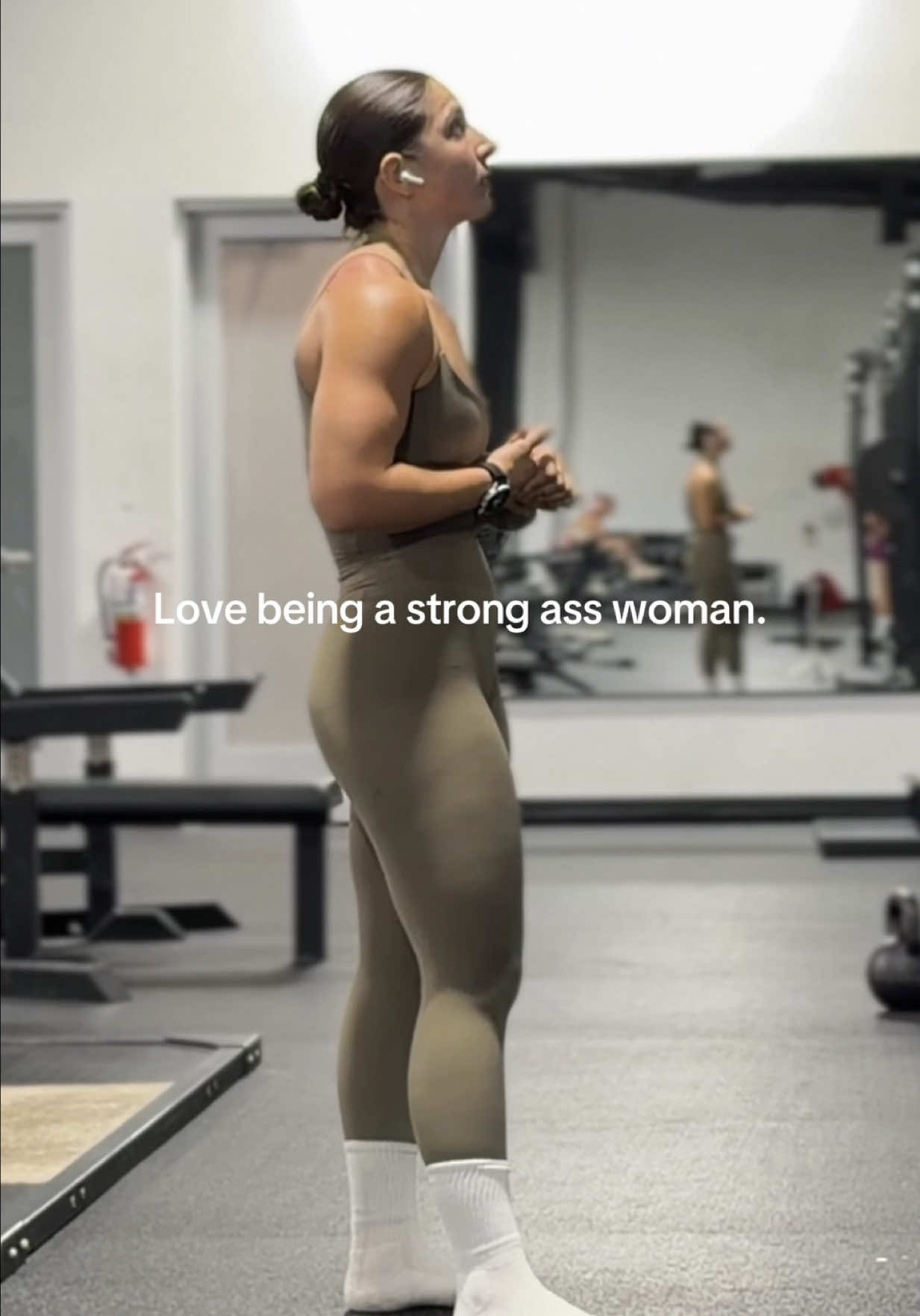 @alivewithzahra
