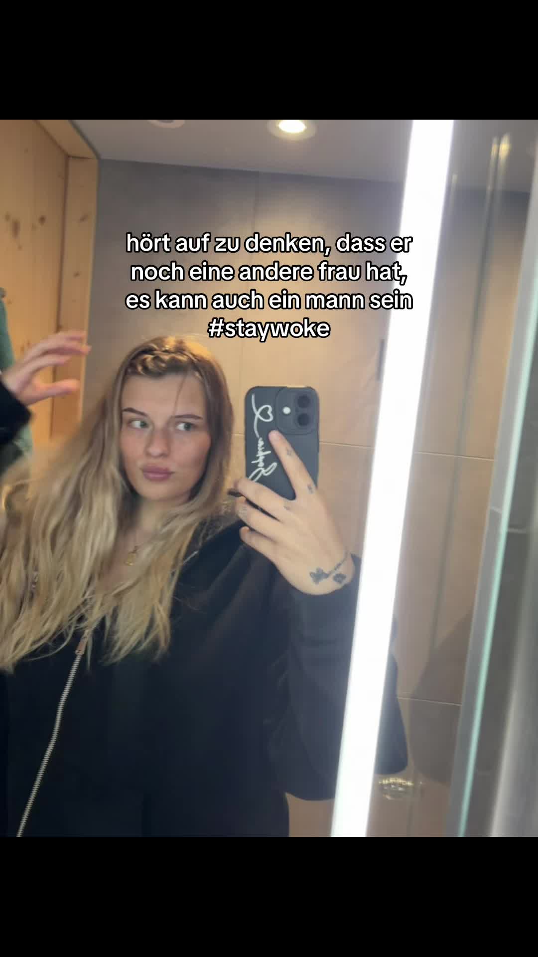 @sophii.blonde