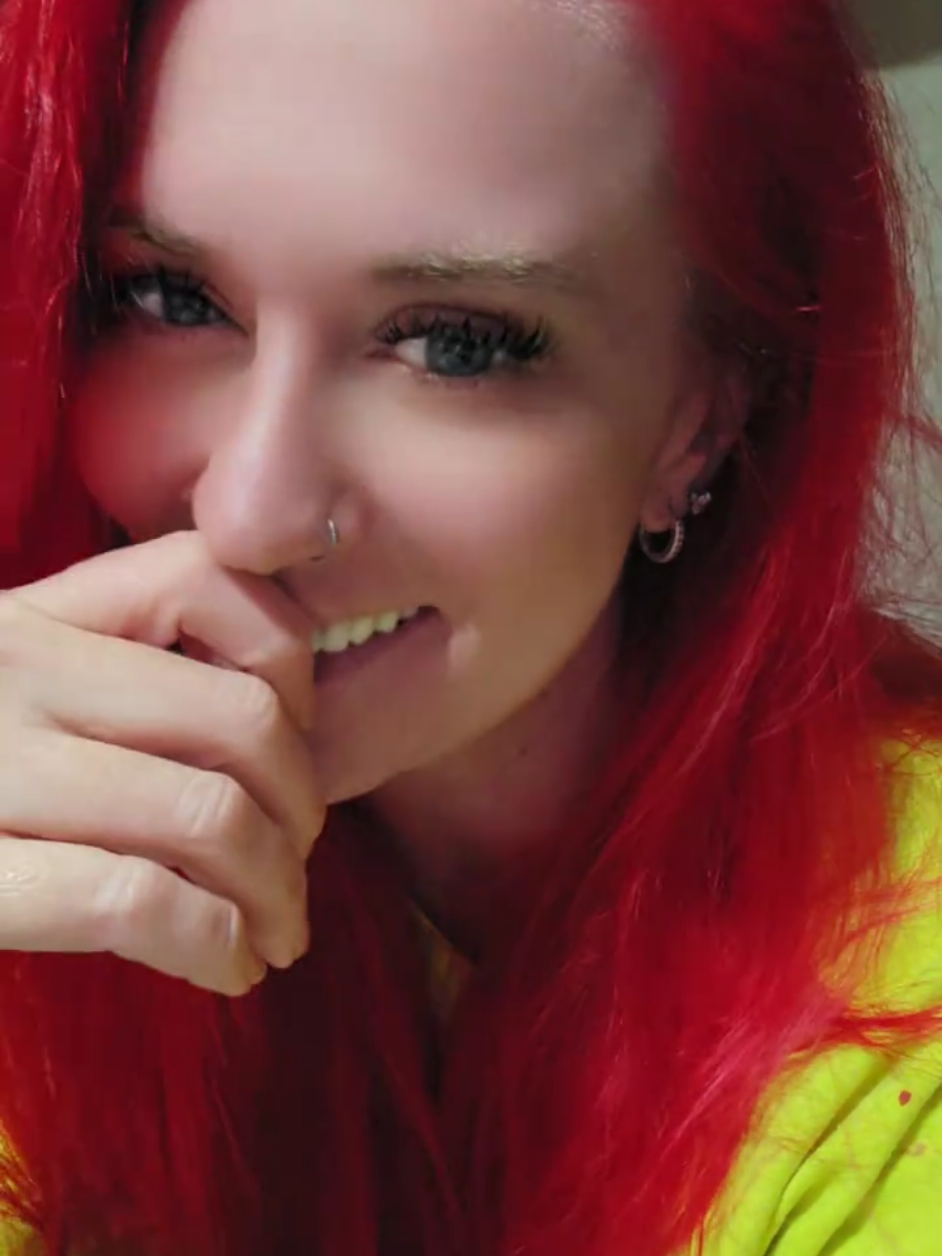 @Carm_♡