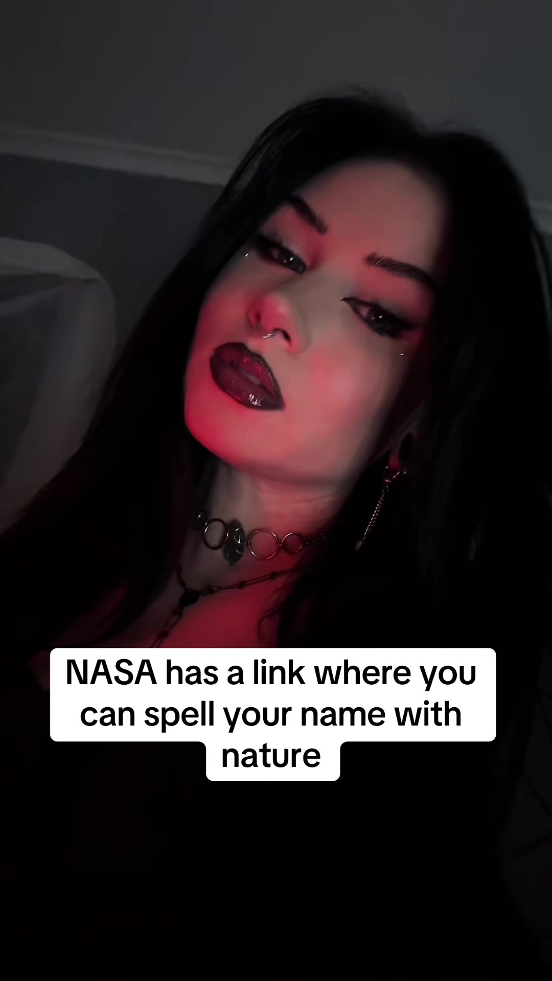 @𝔢𝔪𝔦𝔩𝔶🕯