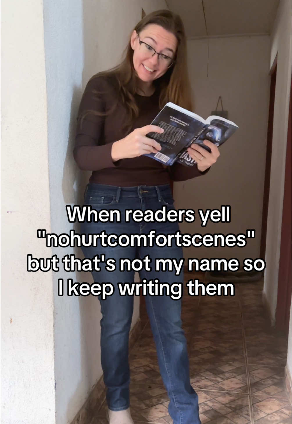 @Sci Fi Author L. A. Tucker