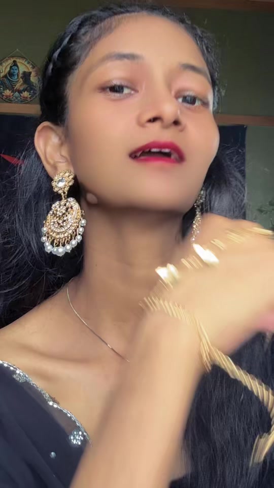 @二バ チョウダリ🇳🇵❤️ 🇯🇵