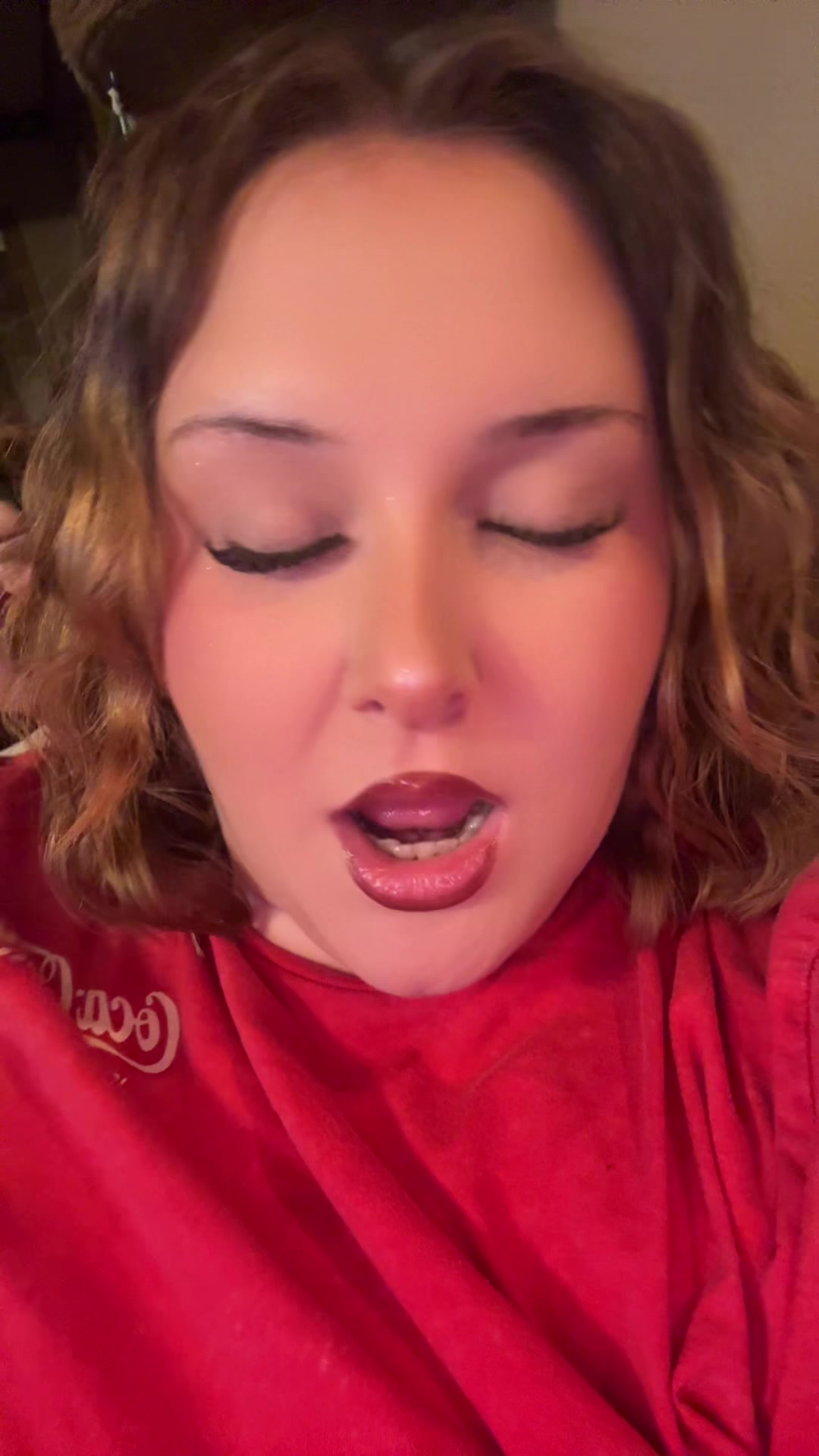 @girlypopmoth