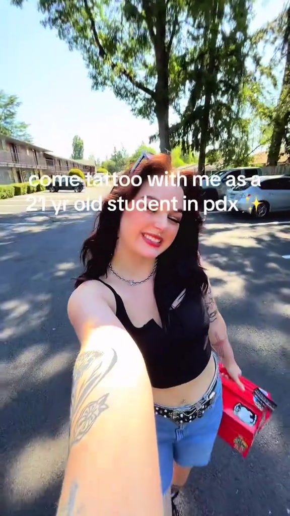 @rowan 🕷️🫧🧟&zwj;♀️