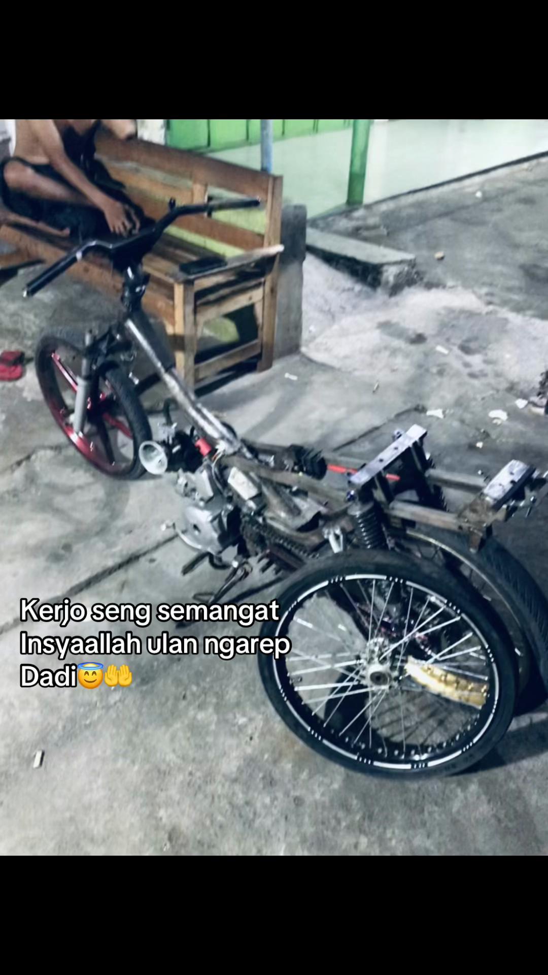 @M