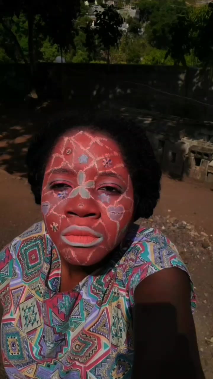 @UrbanLilyAyiti