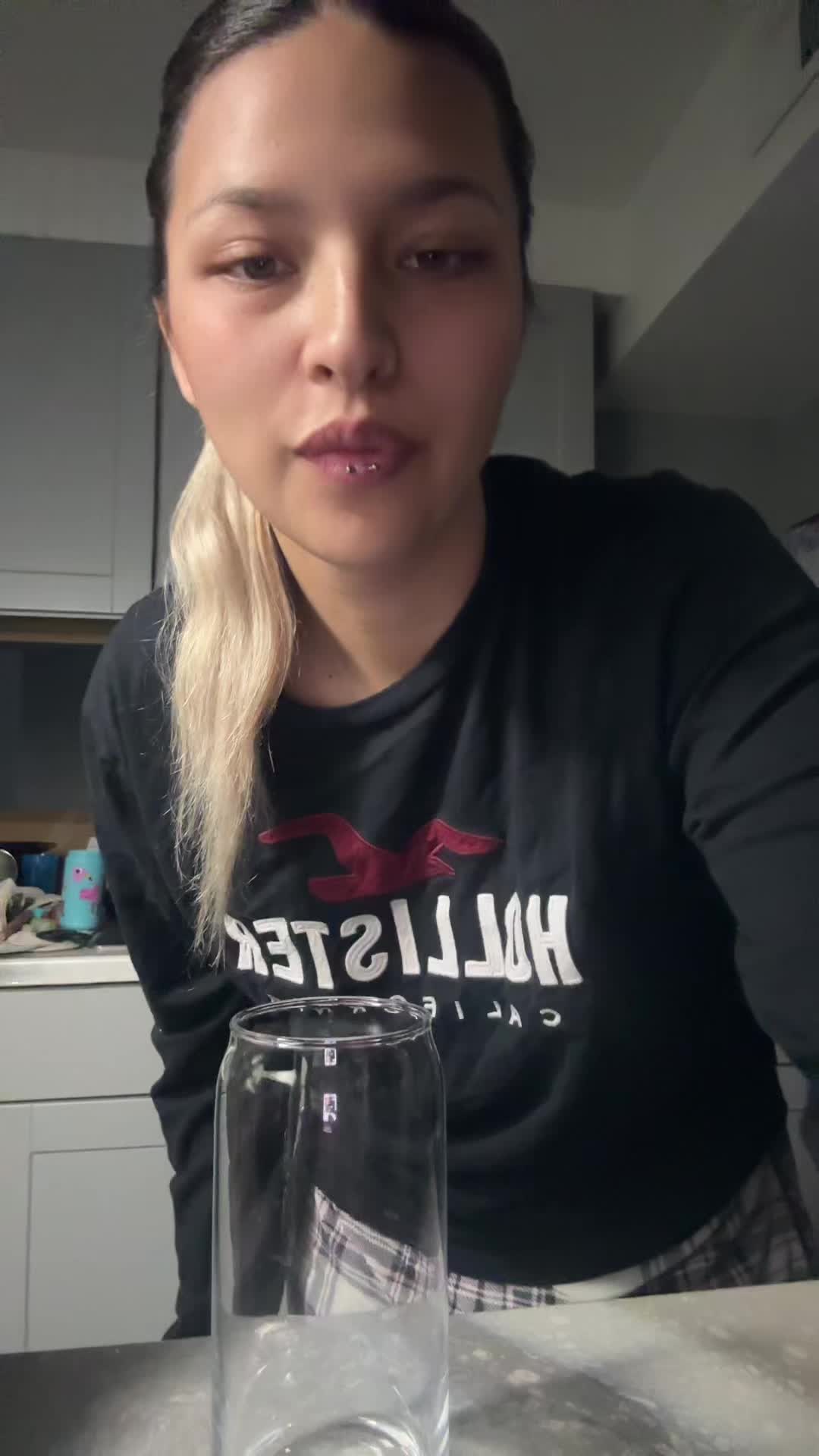@Mama_Alexis/SAHM