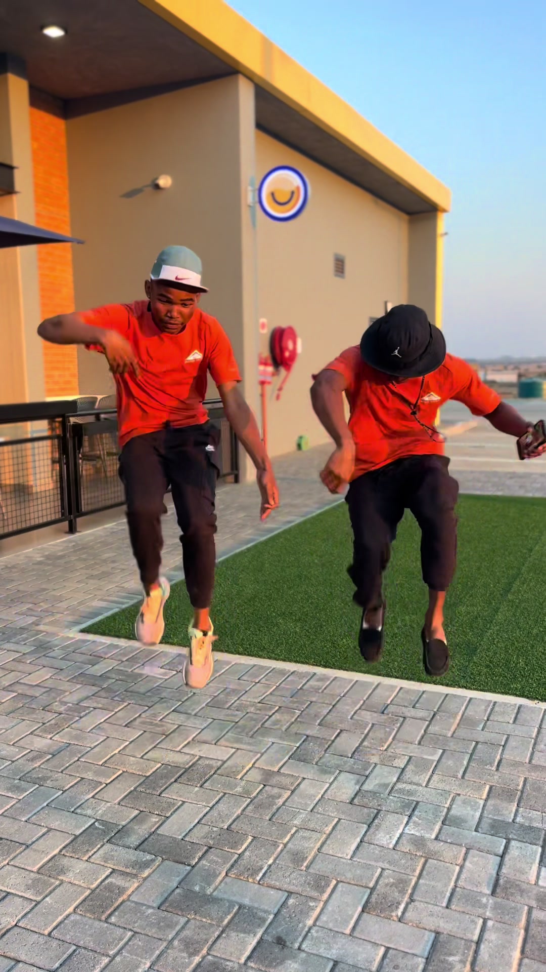 @Ashley_Worldwide🇿🇦