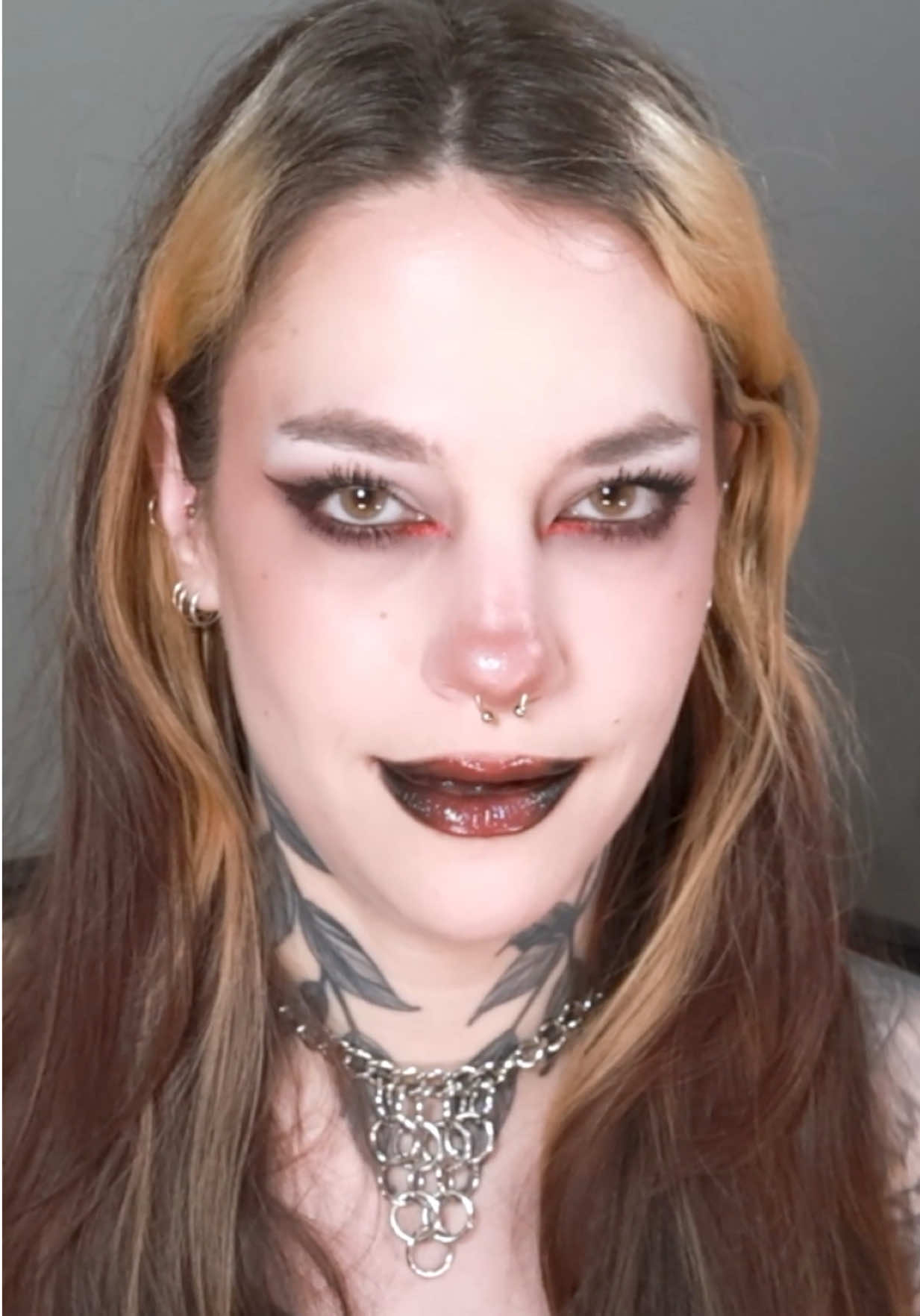 @CourtneyQuarantine