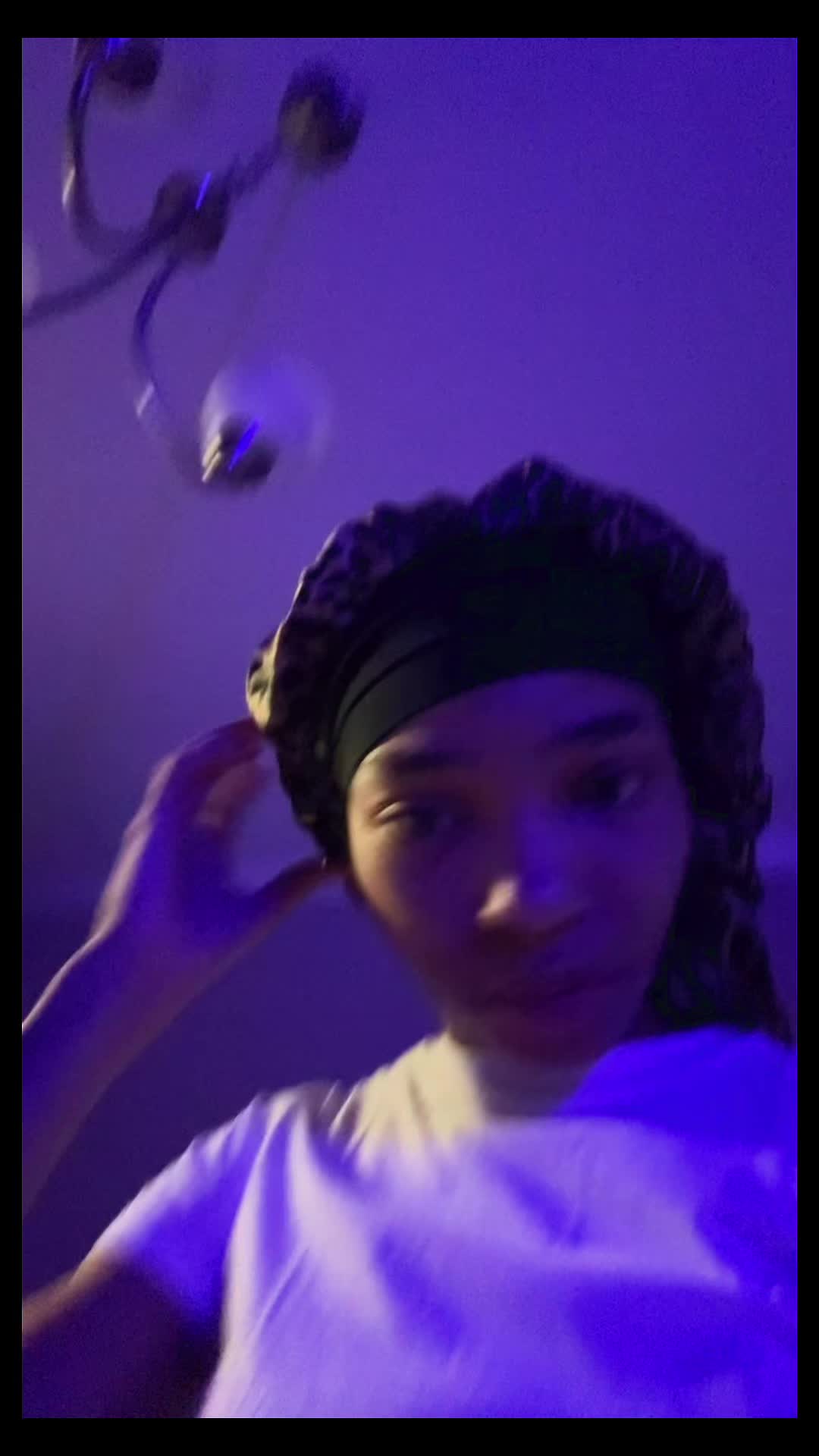 @Brooke 👩🏼&zwj;🎤