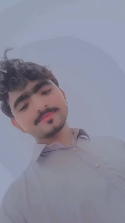 @Malik alyas Khakhi 👑🥰🤔
