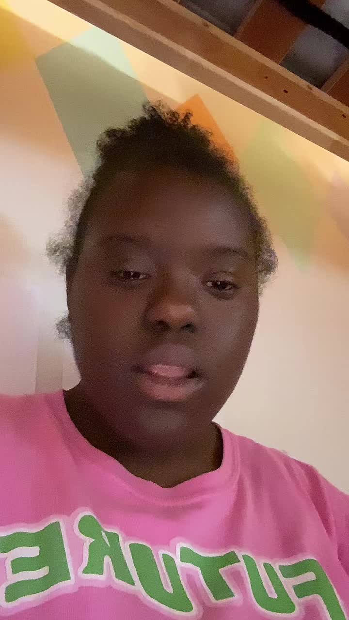 @MissZoeAaliyah09. Pit babe