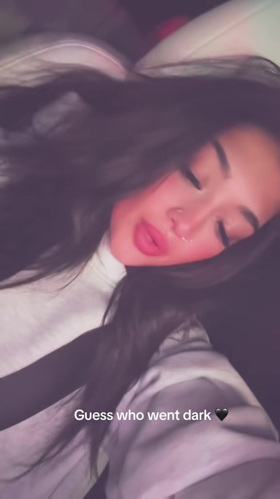 @𝐀𝐥𝐞𝐱𝐢𝐬𝐕𝐞𝐥𝐚𝐬𝐪𝐮𝐞𝐳