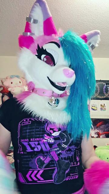 @KandiKitsune