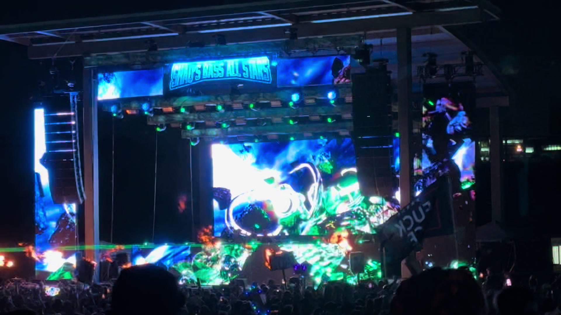 @Lesly 🐺 💌