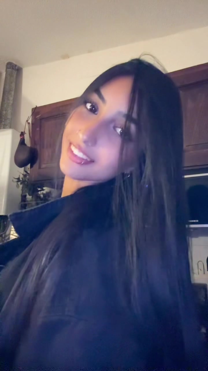 @𝒮𝑜𝒻𝒾𝒶