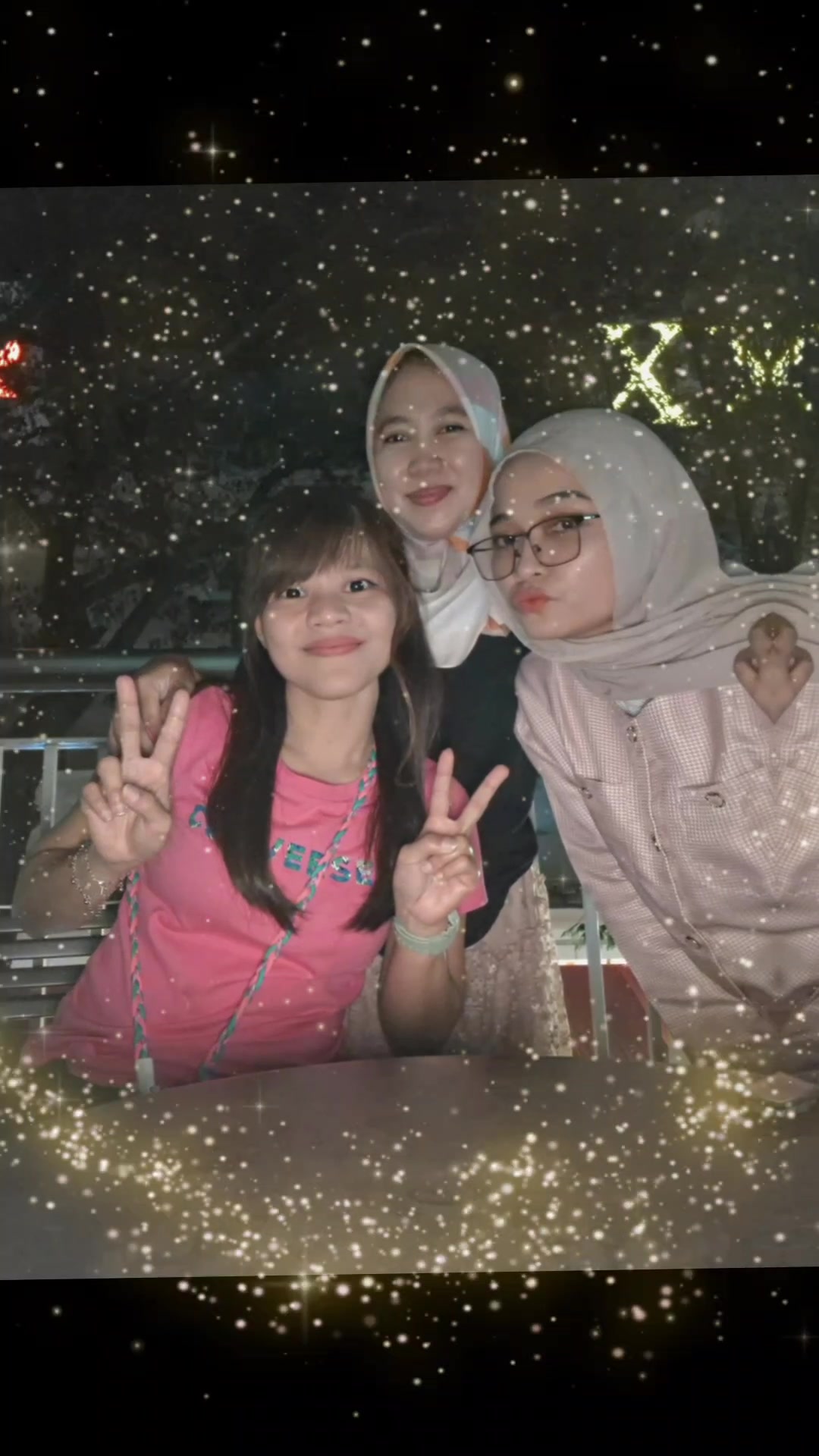 @Rayaa..
