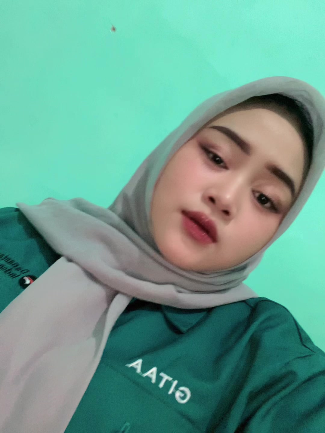 @ahonggg_