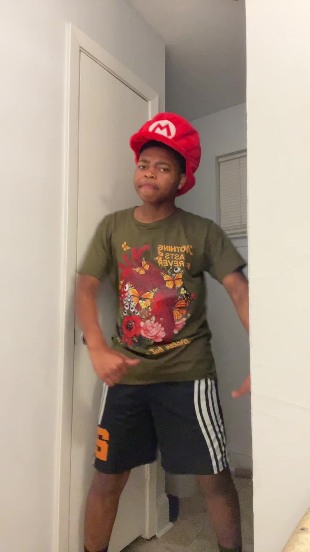 @La_derrick 🪄