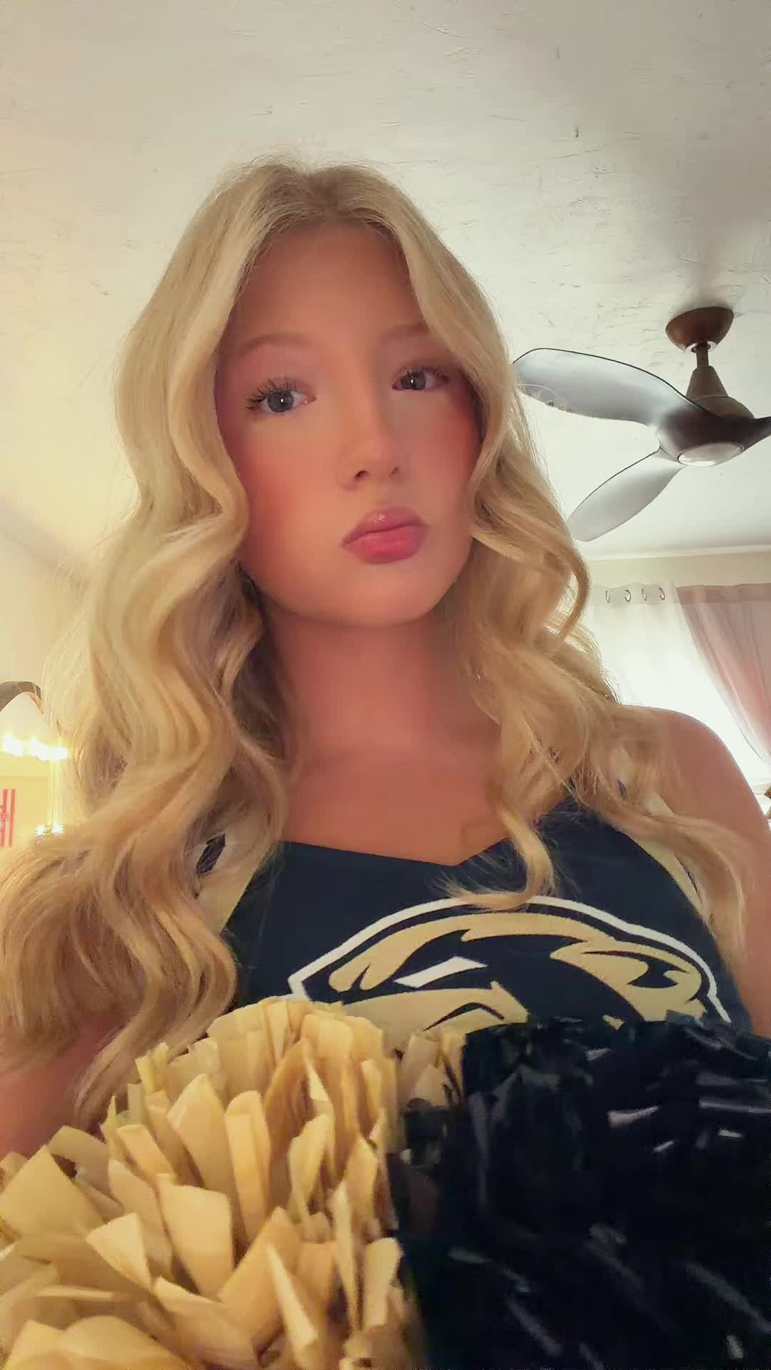 @paislee.b