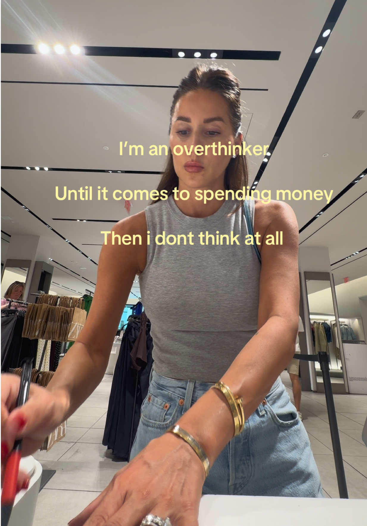 @jessicanavratil_