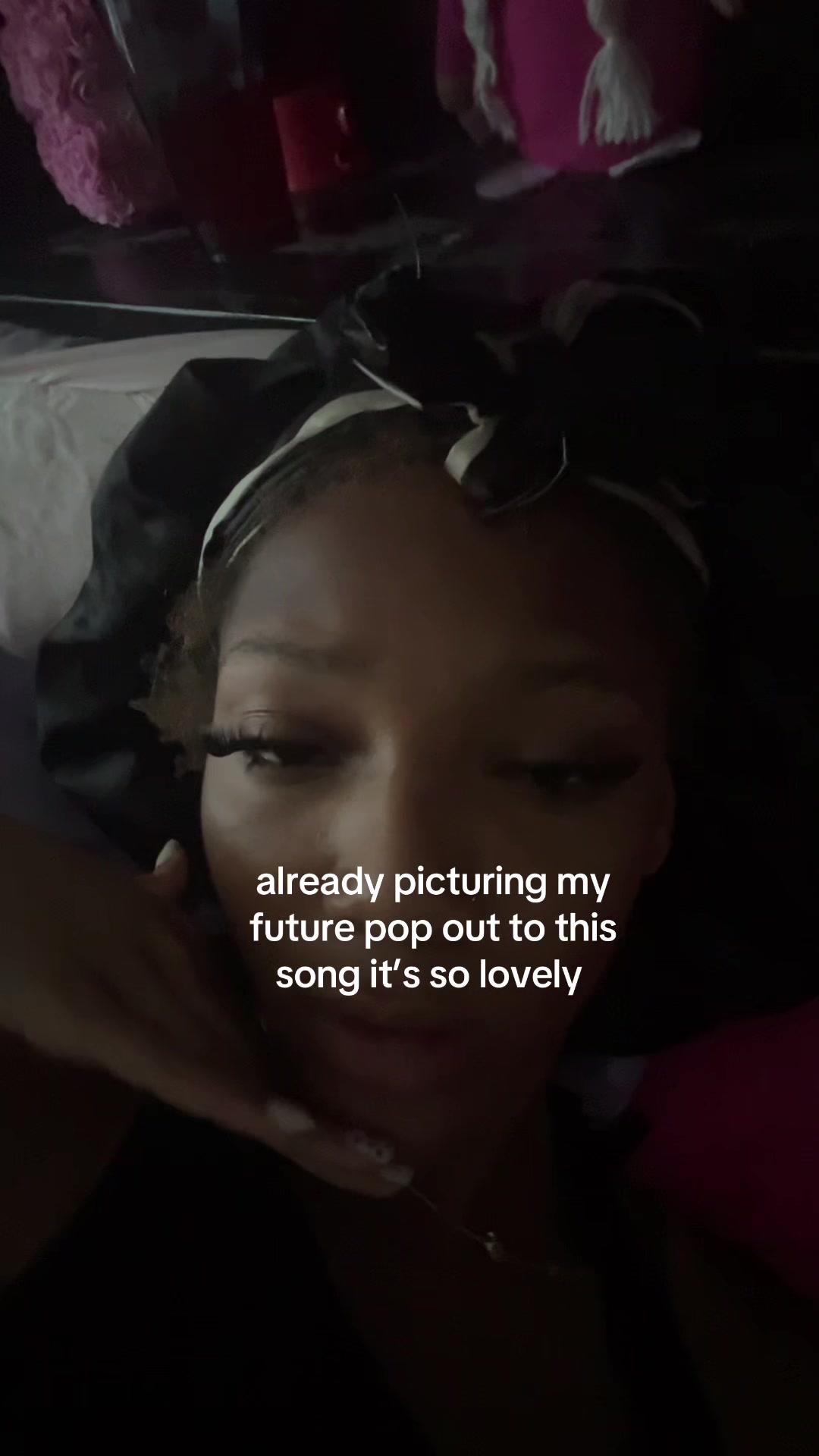 @whoiskori?