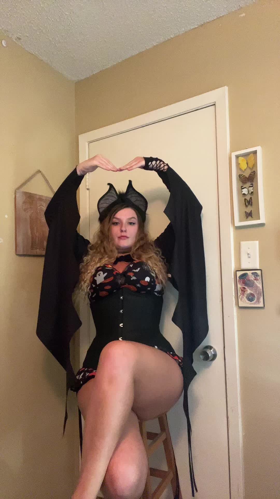 @Sirenserenity7