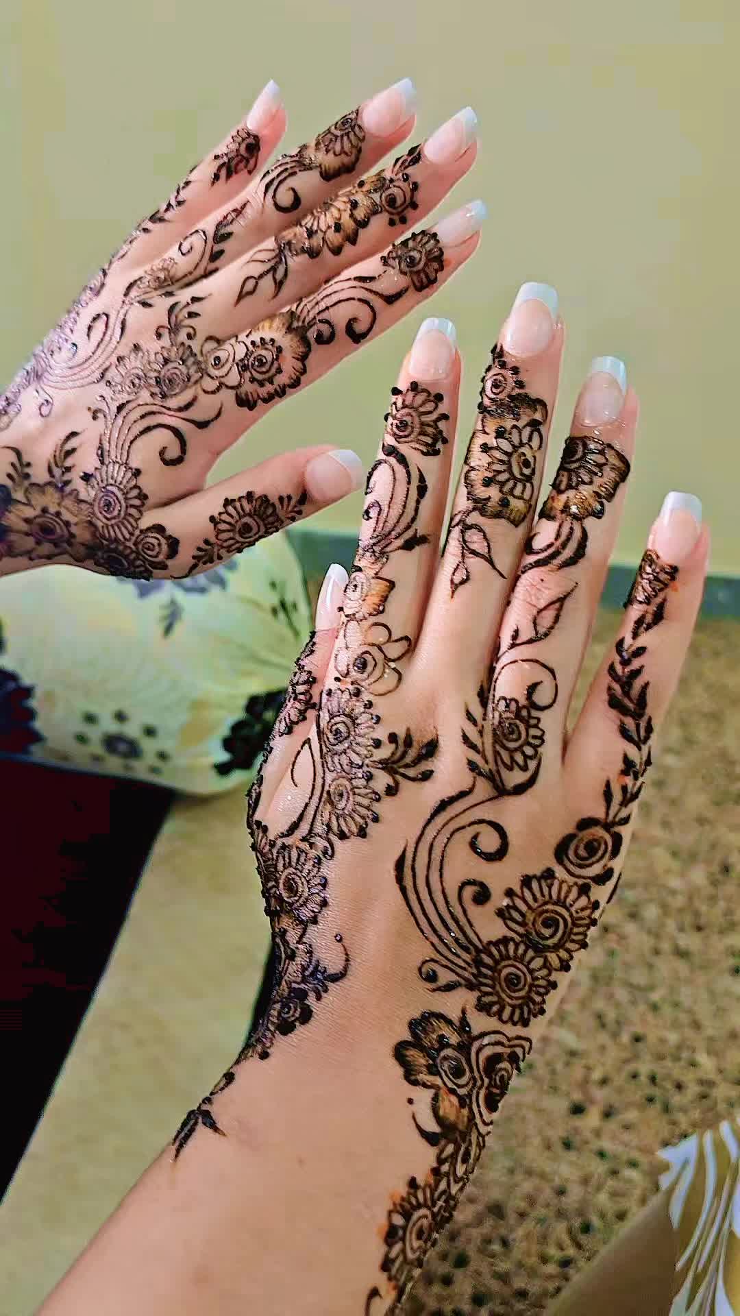 @hananeselimani61