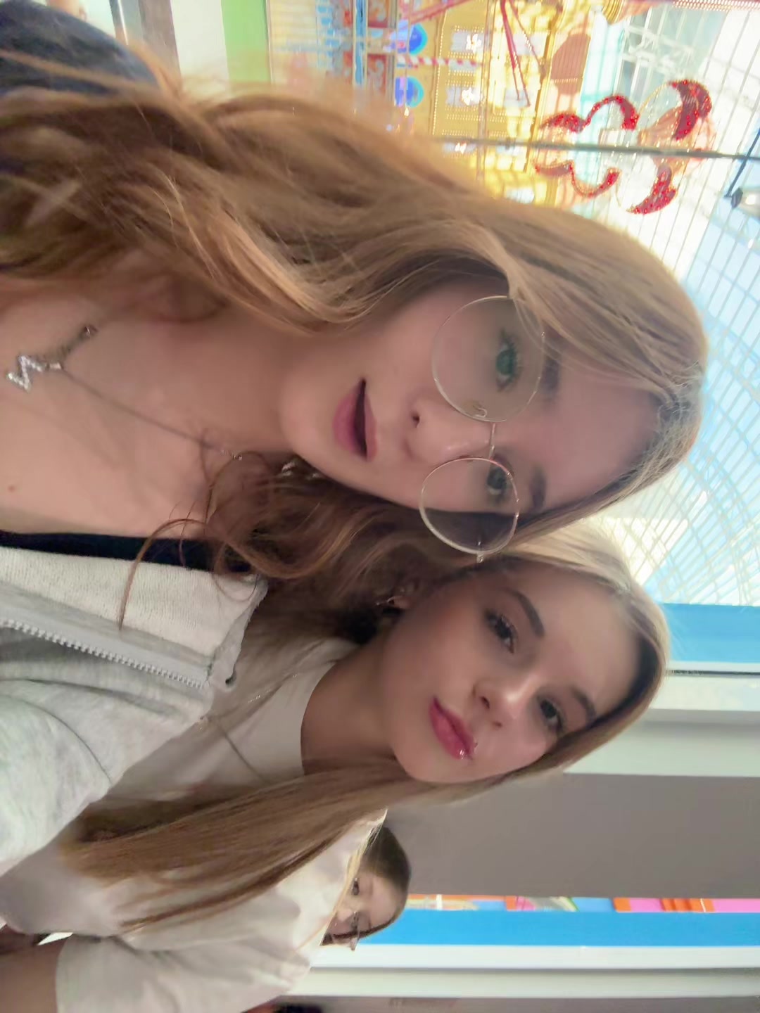 @dashullyaaaaaa
