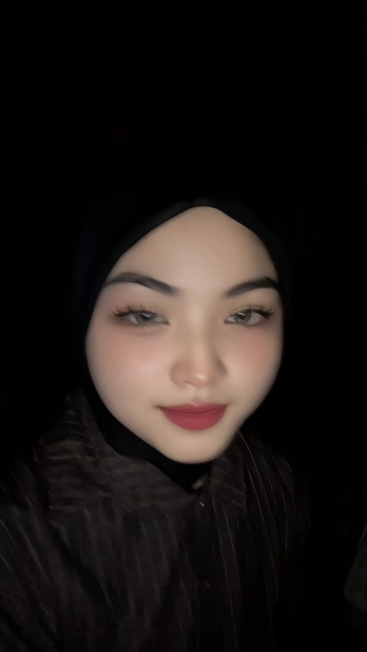 @adeee