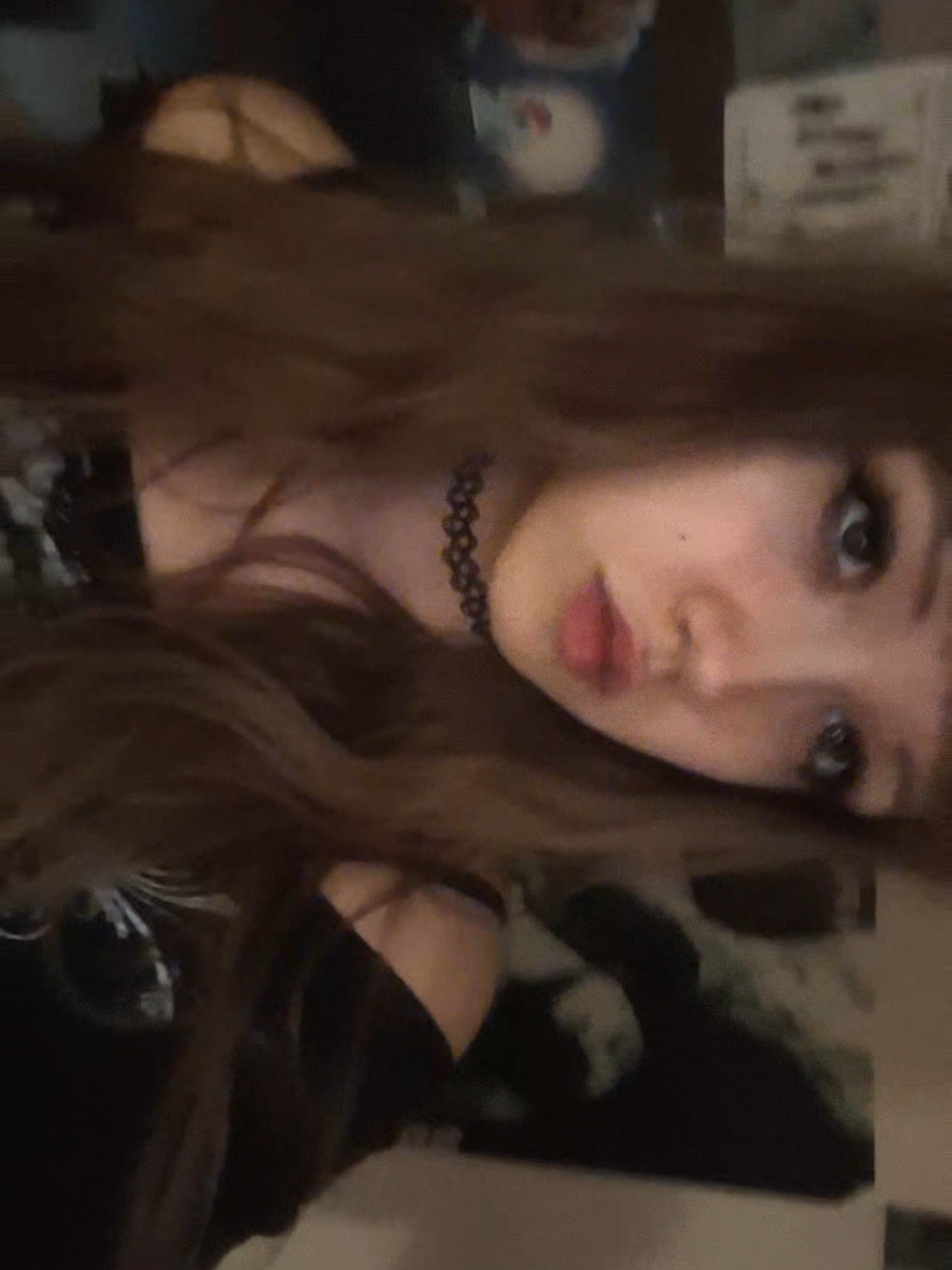 @𝐅𝐨𝐛𝐢𝐲𝐚