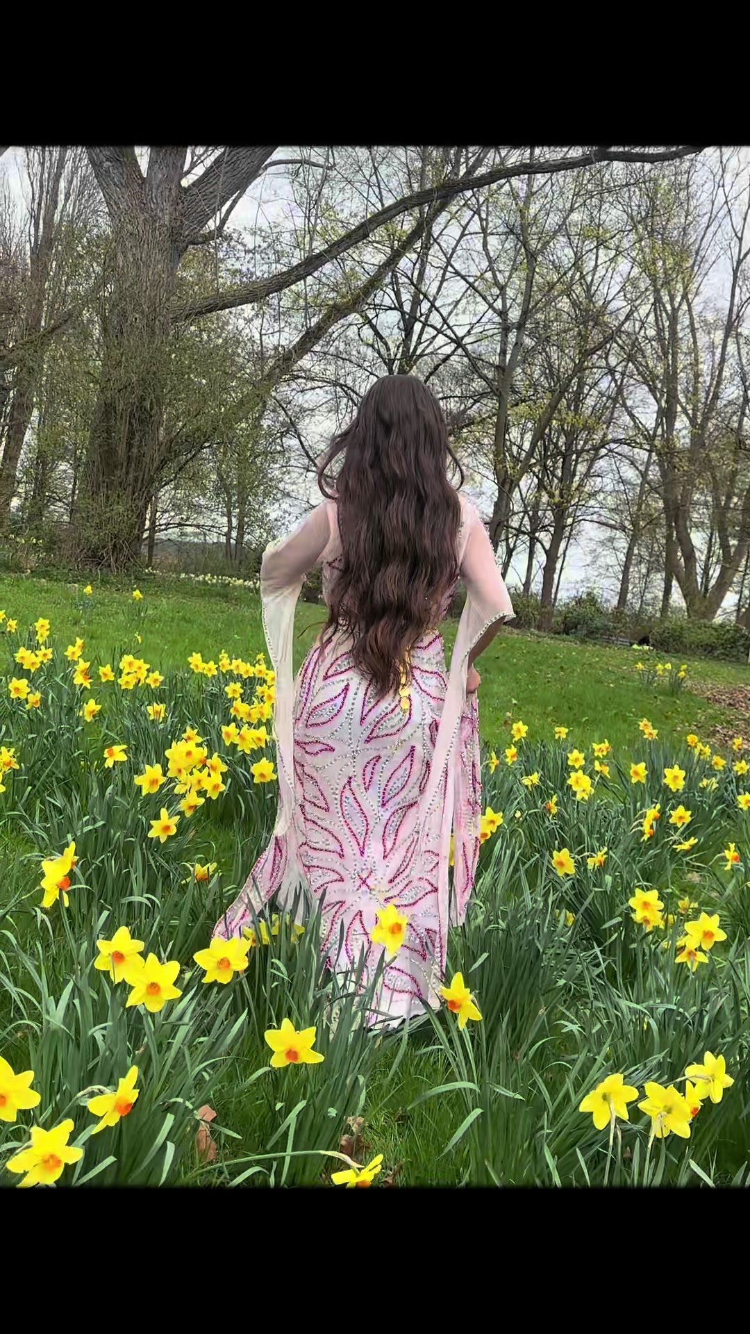 @Kurdish Girl 🌤️