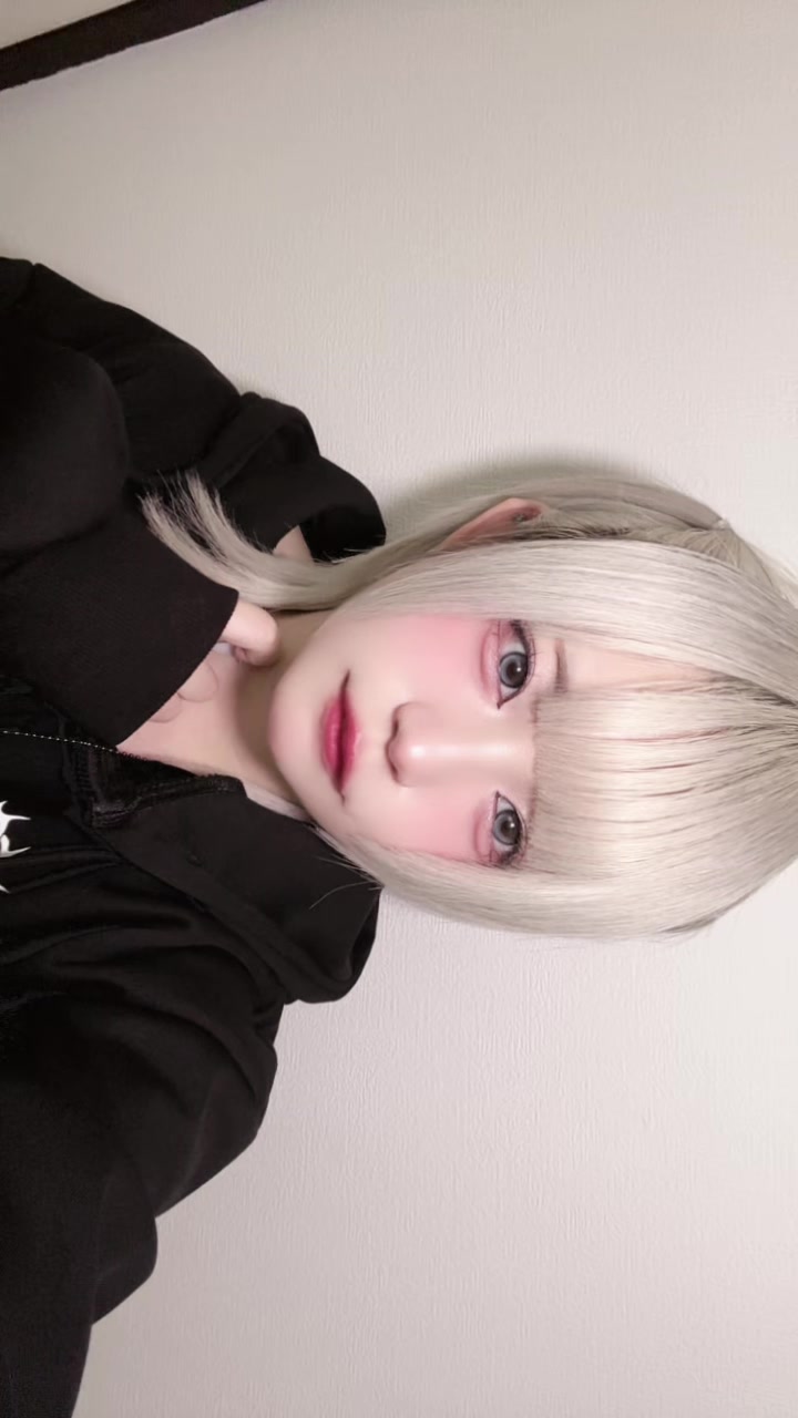 @薊みぃ