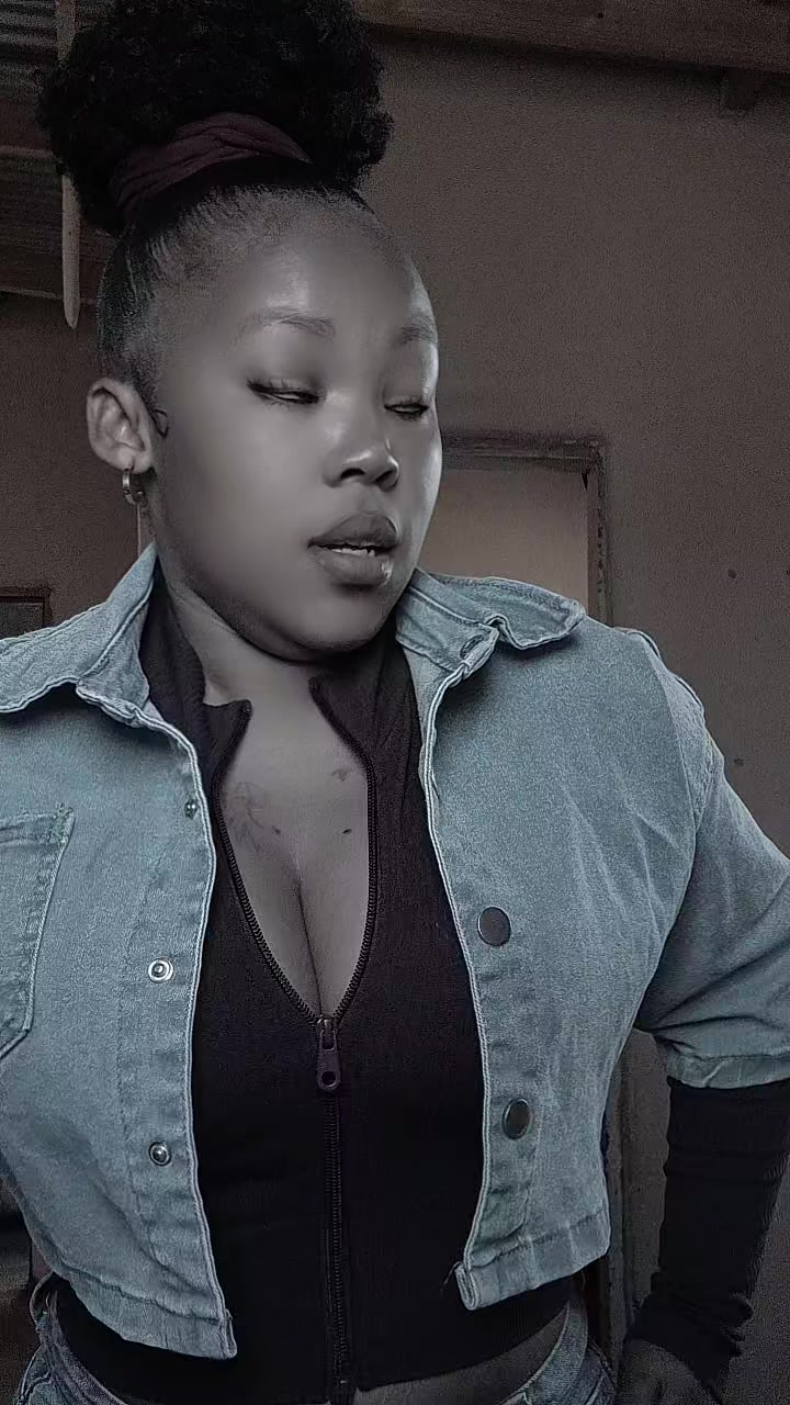 @Mimi Lubbiey.👑