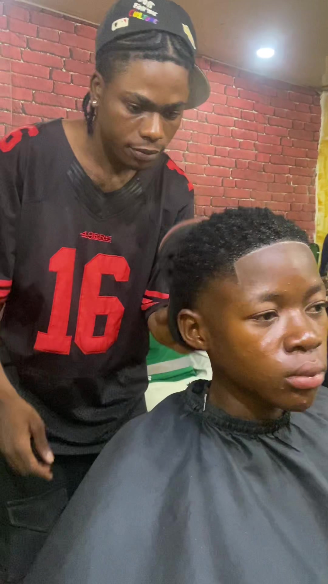@Michael Moore 💈💇♂️