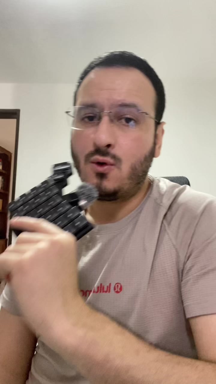 @Codewithdamian