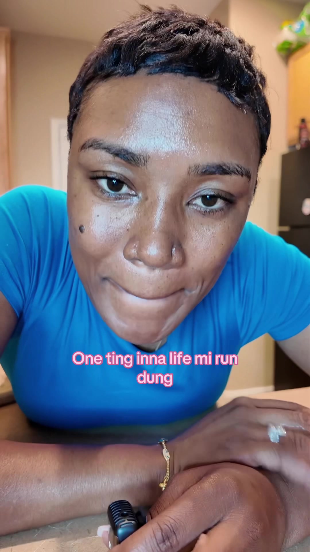 @MoniQ