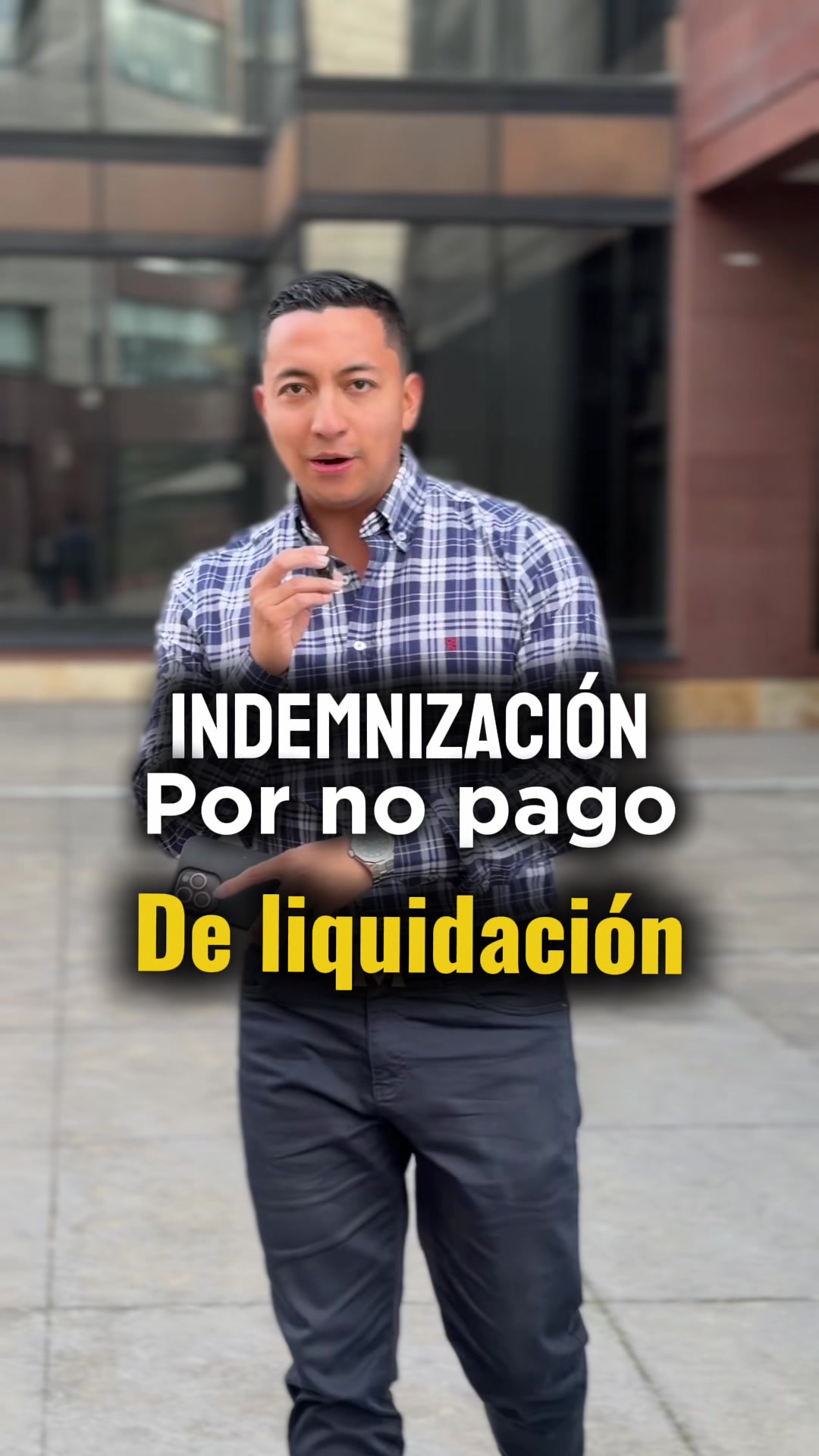 @Abogado Santiago Salazar