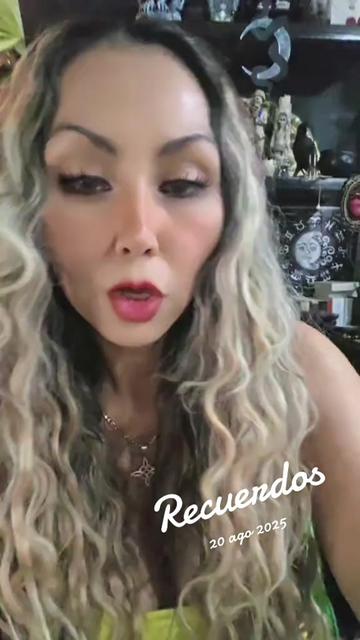 @YennAkasha