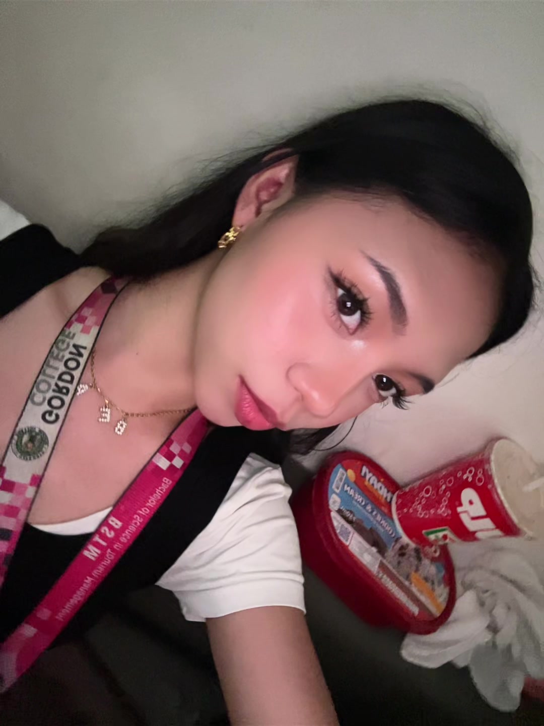 @blueee
